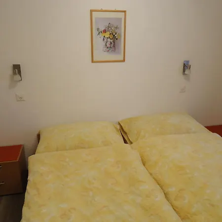 Apartment Haus
