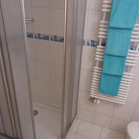 Apartment Haus *