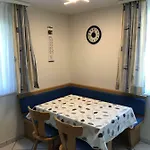 Apartment Haus